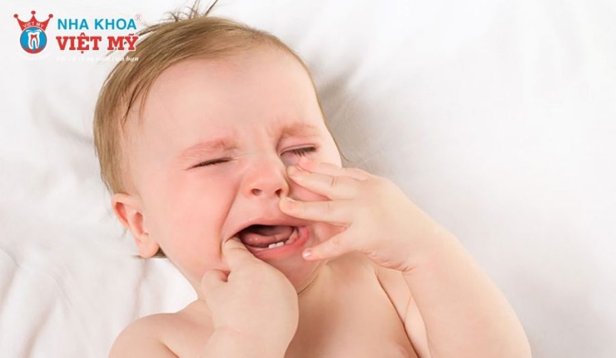 Trẻ sốt mọc răng thường kéo dài từ 3 - 4 ngày