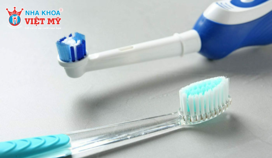 Bàn chải đánh răng bao lâu thay 1 lần?