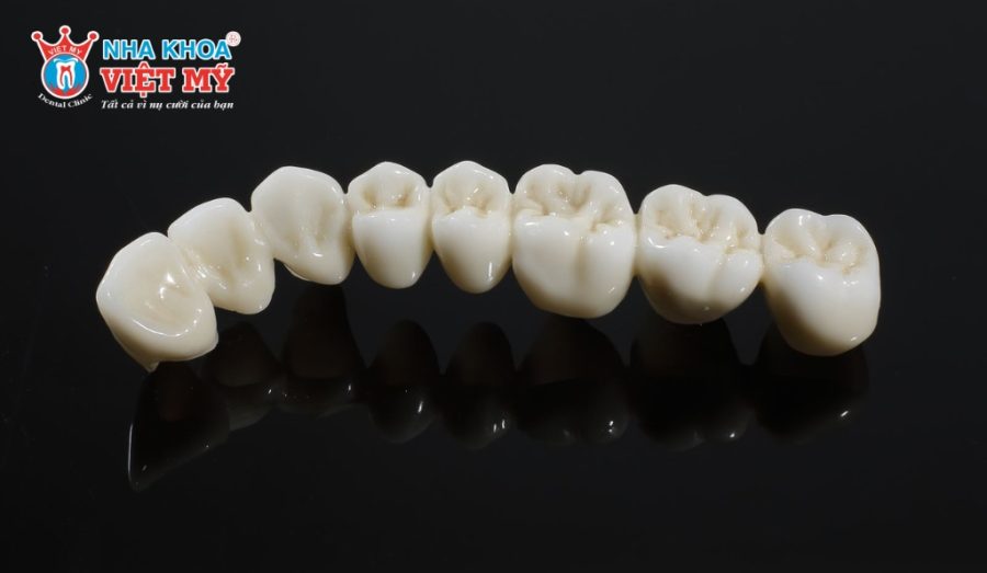 Bọc răng sứ trả góp ở TPHCM giúp giảm gánh nặng chi phí mà vẫn đảm bảo chất lượng