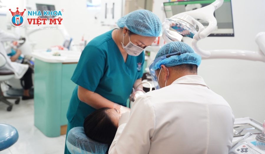 Khi bọc răng sứ trả góp ở TPHCM bạn nên đi tái khám định kỳ 6 tháng/lần