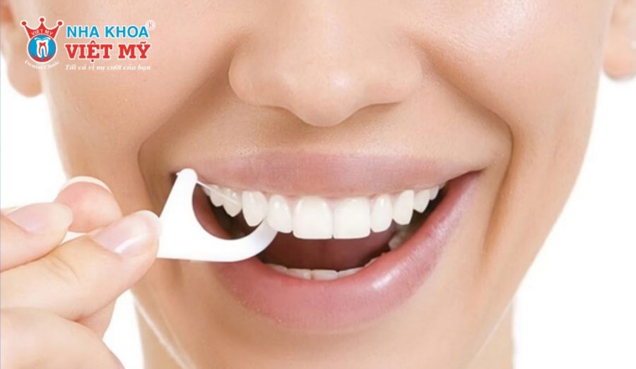 Chỉ nha khoa giúp làm sạch răng miệng hiệu quả