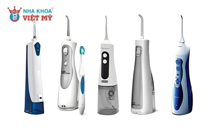 Máy tăm nước cầm tay