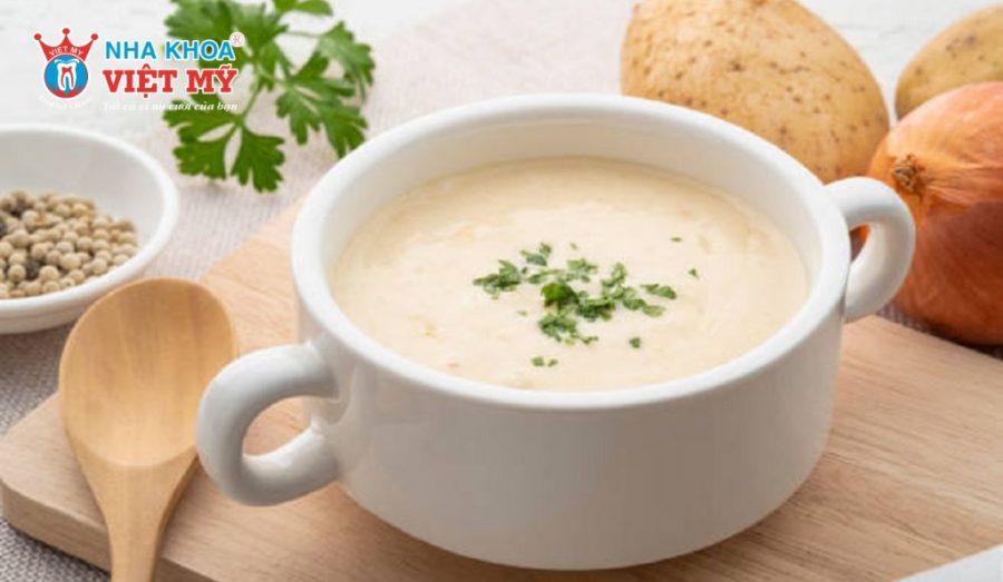 Essential Diet for Dental Implant Aftercare: Soft Soups