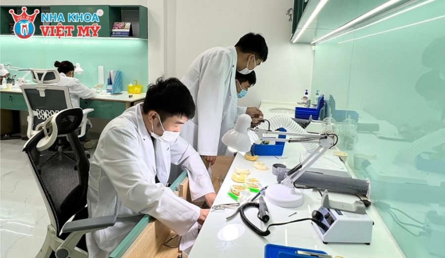 Phòng Labo chế tác răng sứ được Nha khoa Việt Mỹ đầu tư chỉnh chu