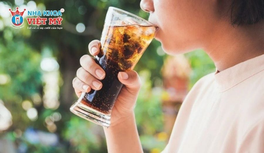 Chế độ ăn uống dễ gây sâu răng