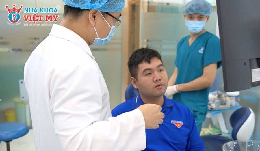 Bạn nên liên hệ nha khoa uy tín để được tư vấn giá chính xác