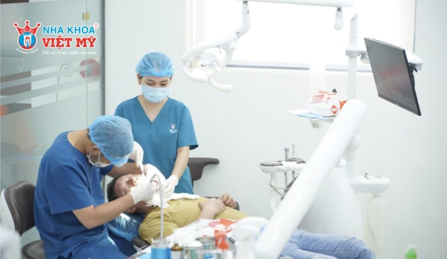 Lựa chọn nha khoa uy tín để trồng răng nhằm đảm bảo an toàn y khoa