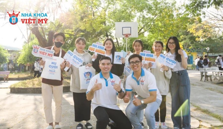 Nha khoa học đường tại Trường THPT Kiên Lương