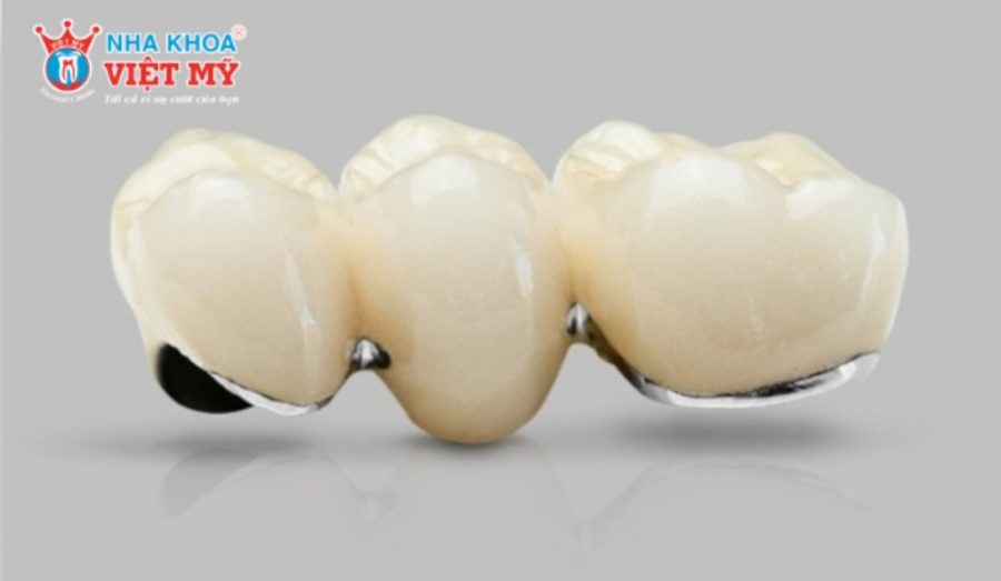 Phôi sứ Zirconia bền chắc và thẩm mỹ, ứng dụng cho mão, cầu, veneer và Implant