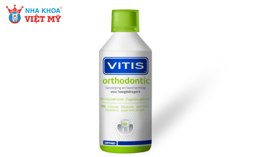 Nước súc miệng Vitis Orthodontic giúp giữ răng và nướu khỏe mạnh