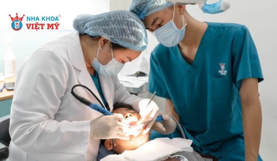 Tái khám răng định kỳ để đánh giá tình trạng răng